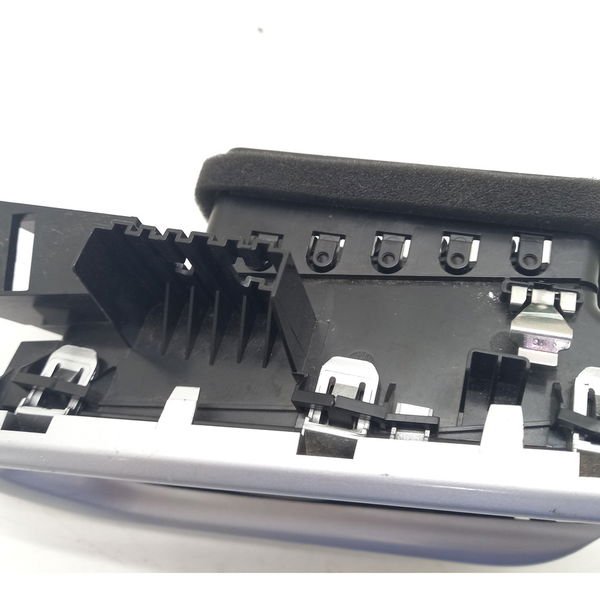 Difusor De Ar Esquerdo Chevrolet Tracker 2021