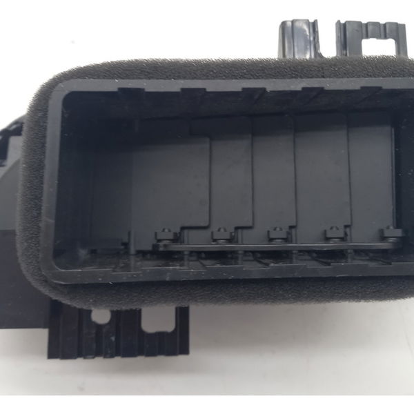 Difusor De Ar Esquerdo Chevrolet Tracker 2021