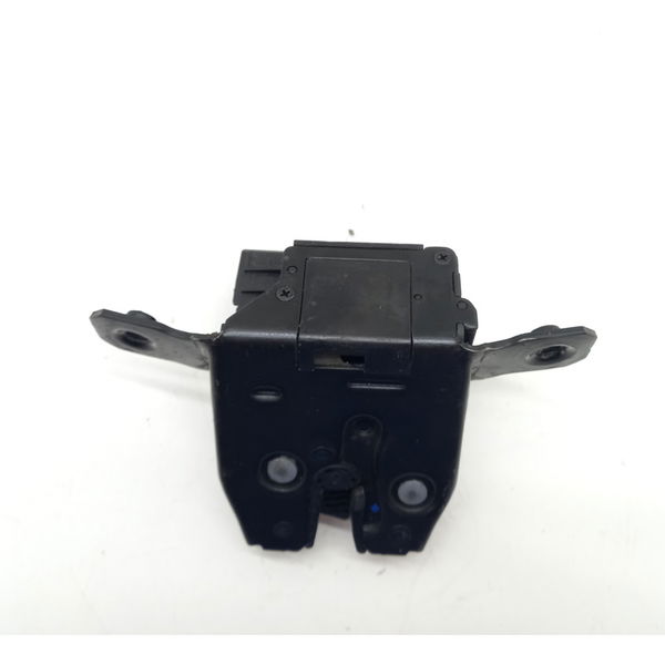 Fechadura Do Porta Mala Chevrolet Tracker 2021