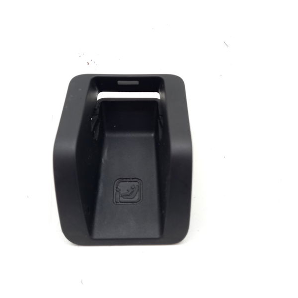 Acabamento Banco Traseiro Isofix Chevrolet Tracker 2021