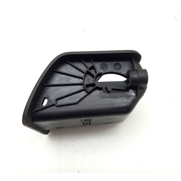 Acabamento Banco Traseiro Isofix Chevrolet Tracker 2021