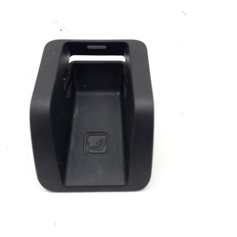 Acabamento Banco Traseiro Isofix Chevrolet Tracker 2021