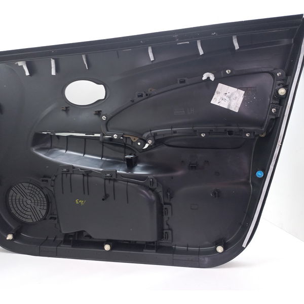 Forro De Porta Dianteira Esquerda Nissan Versa S 1.6 2017