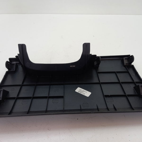 Acabamento Inferior Do Painel Nissan Versa S 1.6 2017