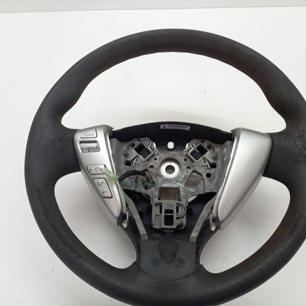 Volante Nissan Versa S 1.6 2017