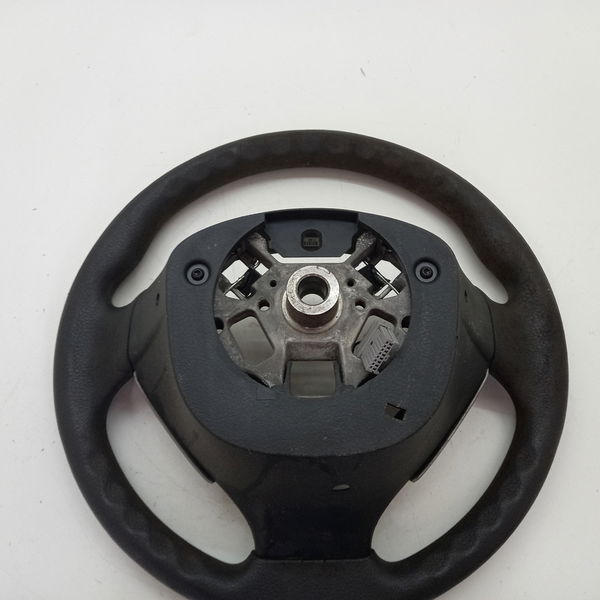 Volante Nissan Versa S 1.6 2017