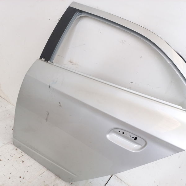 Porta Traseira Esquerda Chevrolet Onix 1.4 Ltz 2016