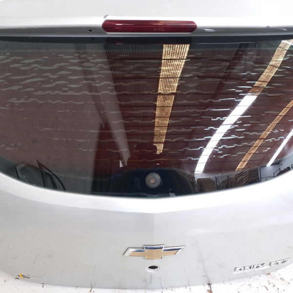 Tampa Do Porta Mala Chevrolet Onix 1.4 Ltz 2016