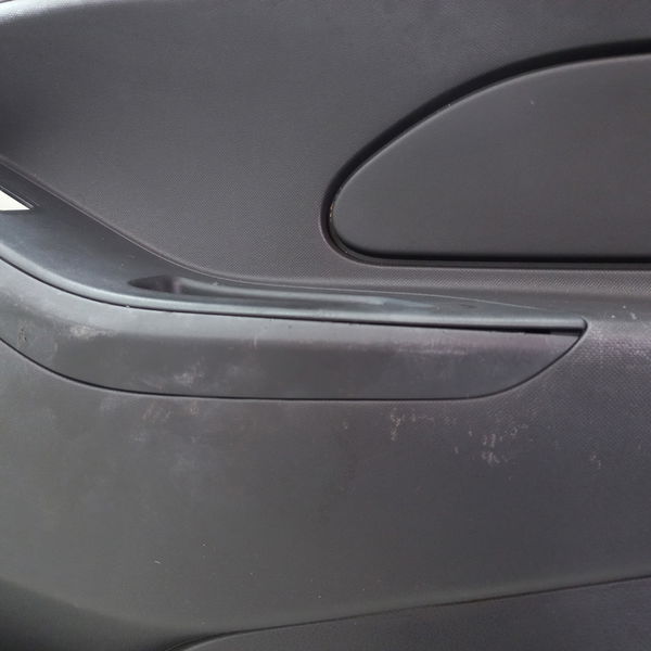 Forro De Porta Dianteira Direita Ford Ka Se 1.0 2015