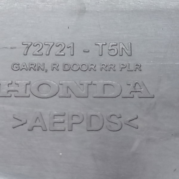 Acabamento Coluna Traseira Direita Honda Wrv Ex 2018