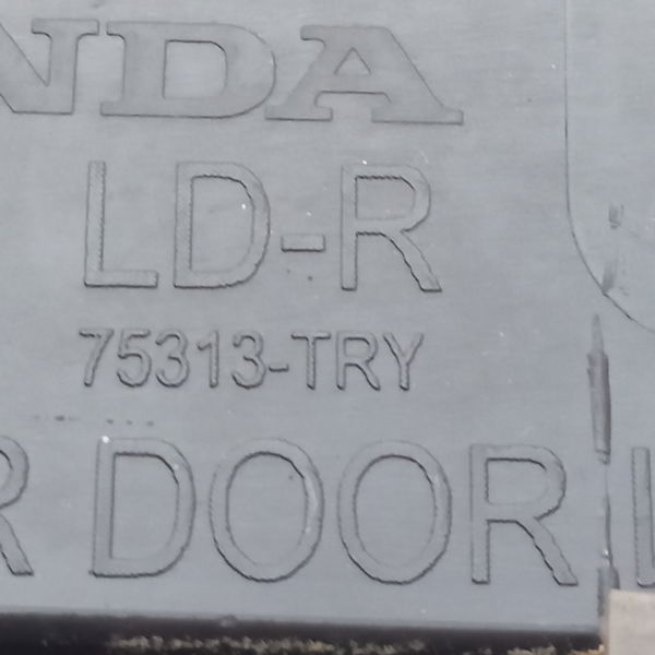 Moldura Lateral Da Porta Traseira Direita Honda Wrv Ex 2018