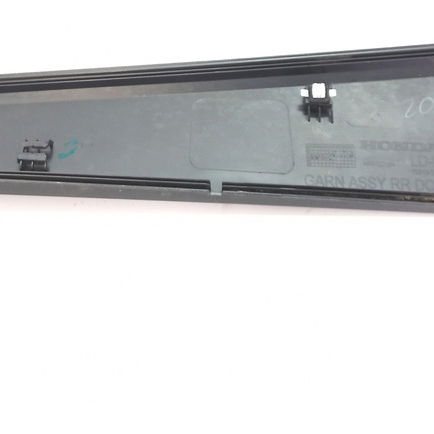 Moldura Lateral Da Porta Traseira Direita Honda Wrv Ex 2018