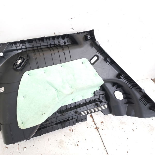Acabamento Porta Mala Direito Hyundai Creta 1.6 Action 2021