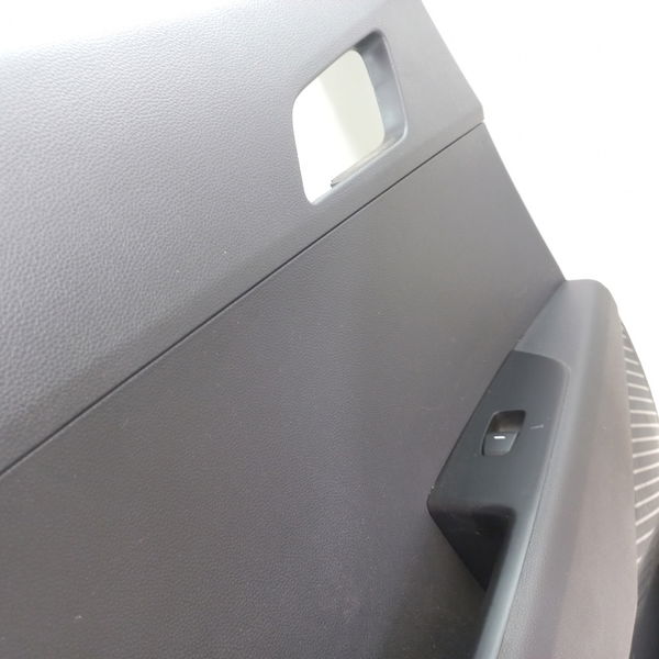 Forro De Porta Traseiro Esquerdo Hyundai Creta 1.6 2021