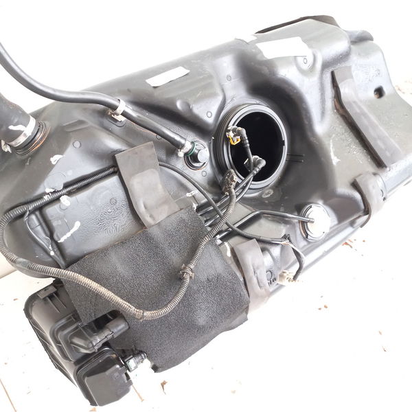 Tanque De Combustivel Chevrolet Onix 1.4 Ltz 2016