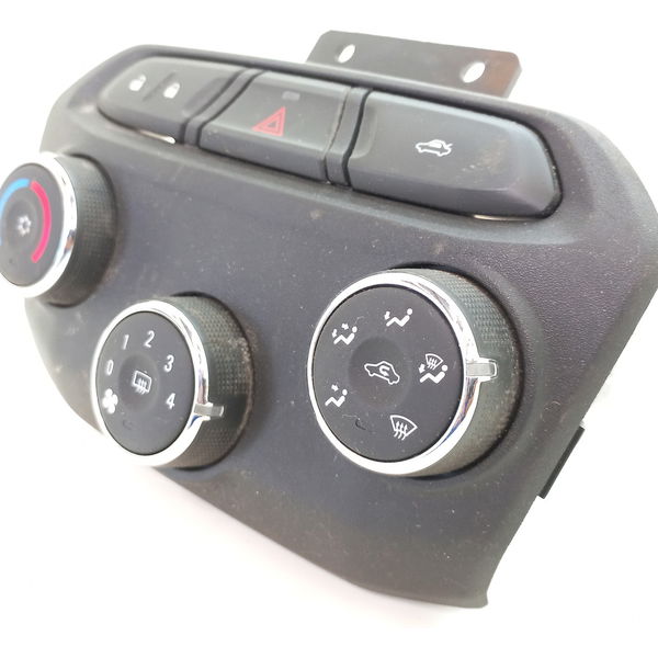 Botao Comando Do Ar Chevrolet Onix 1.4 Ltz 2016