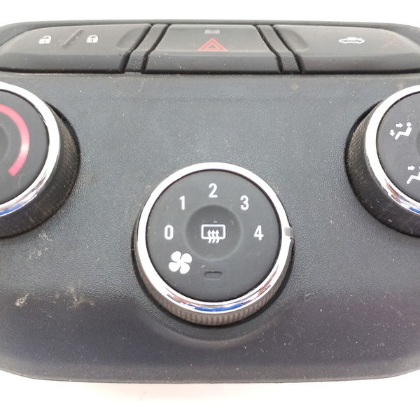 Botao Comando Do Ar Chevrolet Onix 1.4 Ltz 2016
