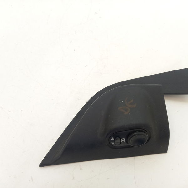 Botão Comando Retrovisor Chevrolet Onix 1.4 Ltz 2016