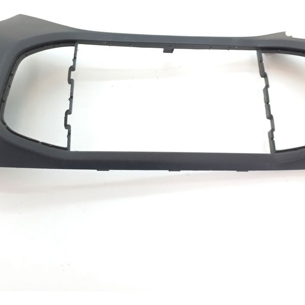 Moldura Painel Central Chevrolet Onix 1.4 Ltz 2016