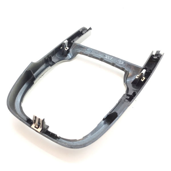 Moldura Alvanca Do Cambio Chevrolet Onix 1.4 2016