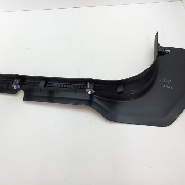 Soleira Porta Dianteira Direita Chevrolet Onix 1.4 Ltz 2016