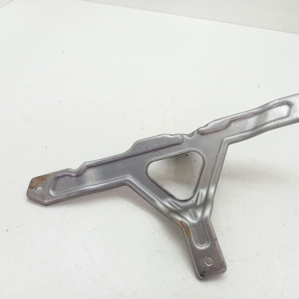 Suporte Forro Porta Traseira Esquerda Chevrolet Onix1.4 2016