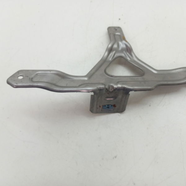 Suporte Forro Porta Traseira Esquerda Chevrolet Onix1.4 2016