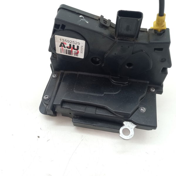 Fechadura Porta Traseira Dianteira Chevrolet Onix 1.4  2016