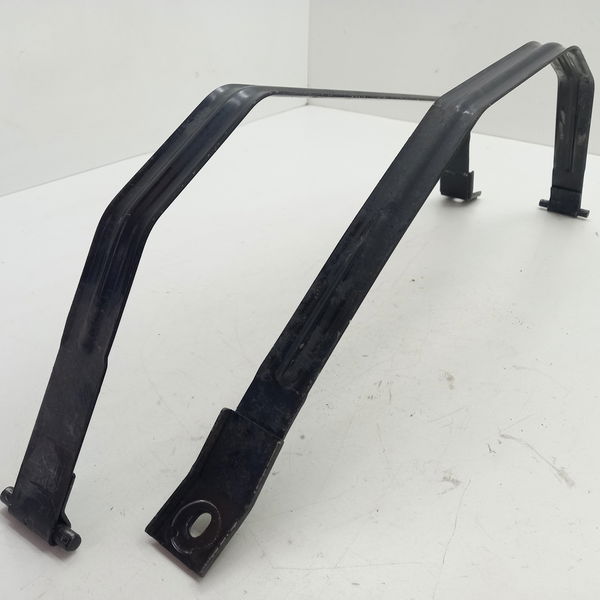 Par Alça Suporte Do Tanque Chevrolet Onix 1.4 Ltz 2016