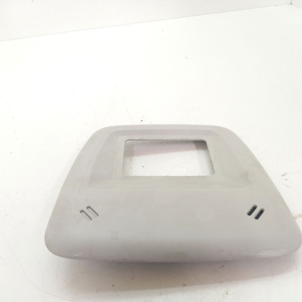 Moldura Luz Do Teto Chevrolet Onix 1.4 Ltz 2016