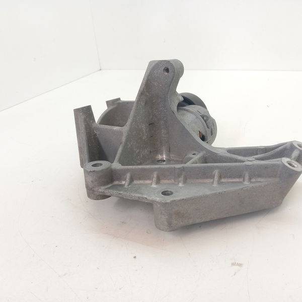 Suporte Do Compressor Chevrolet Onix 1.4 Ltz 2016