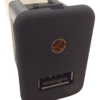 Entrada Usb Chevrolet Onix 1.4 Ltz 2016