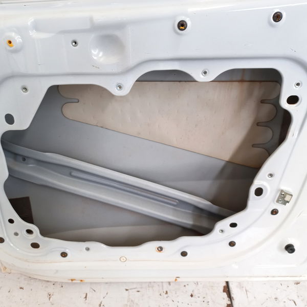 Porta Dianteira Direita Fiat Toro Freedom 1.8 2017