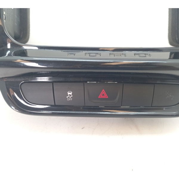 Moldura Tela Multimidia Fiat Toro Freedom 1.8 2017