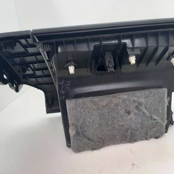 Porta Luvas Fiat Toro Freedom 1.8 2017