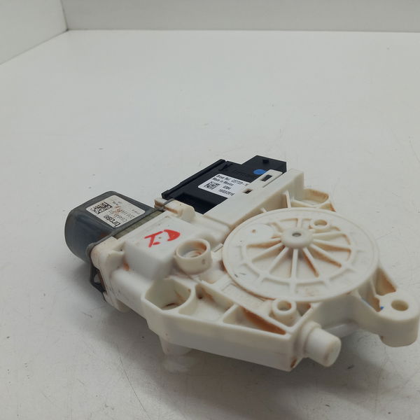 Motor Maquina De Vidro Traseira Direita Fiat Toro 1.8 2017