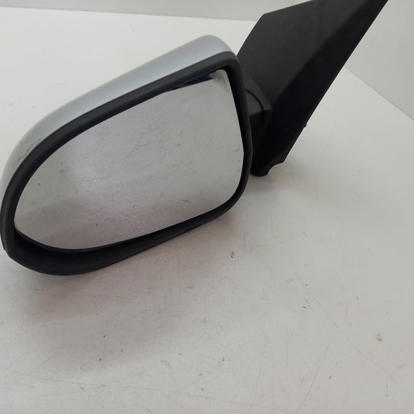 Retrovisor Lado Esquerdo Chevrolet Onix 1.4 Ltz 2016