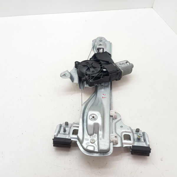 Maquina De Vidro Traseira Esquerda Chevrolet Onix 1.4 2016