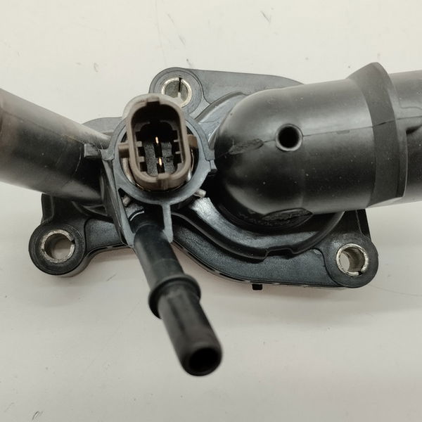 Carcaça Da Valvula Termostatica Fiat Toro Freedom 1.8 2017