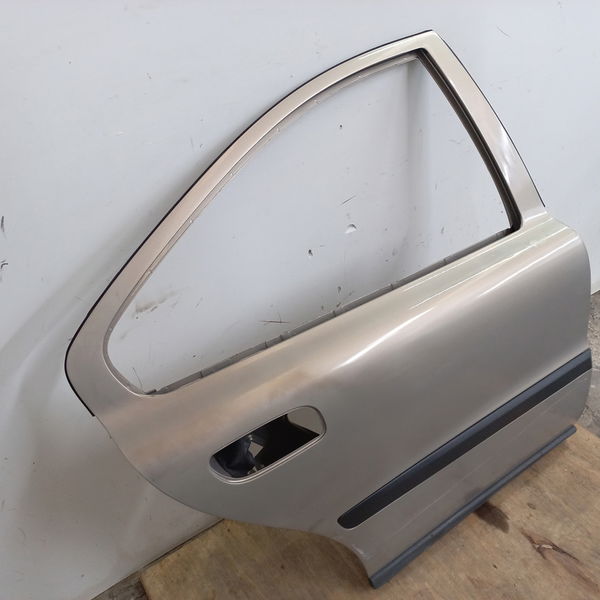 Porta Traseira Direita Volvo S60 2.4t Lpt 2003