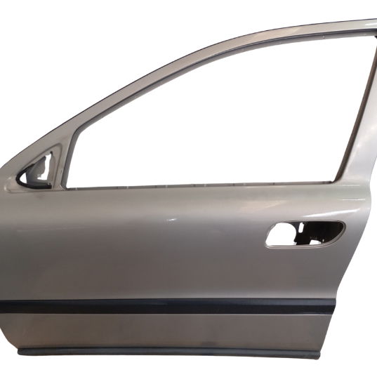 Porta Dianteira Esquerda Volvo S60 2.4t Lpt 2003