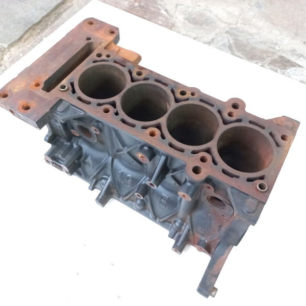 Bloco Do Motor Fiat Toro Freedom 1.8 2017
