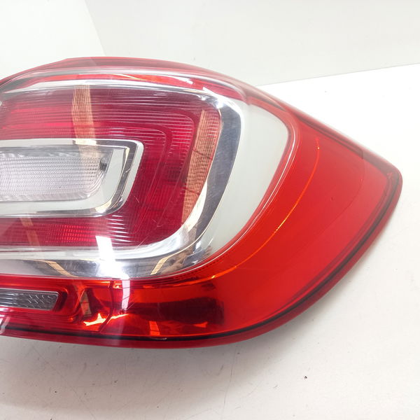 Lanterna Traseira Direita Renault Logan Din 1.6 2015
