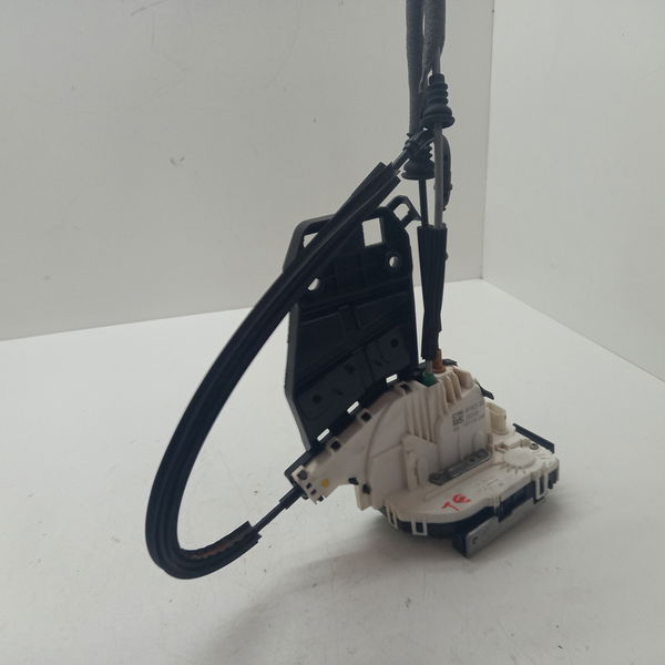 Fechadura Porta Traseira Esquerda Fiat Toro Freedom 1.8 2017