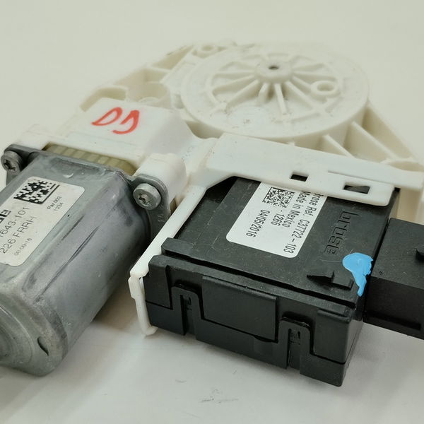 Motor Maquina De Vidro Dianteiro Direito Fiat Toro 1.8 2017
