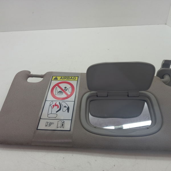 Quebra Sol Lado Direito Fiat Toro Freedom 1.8 2017