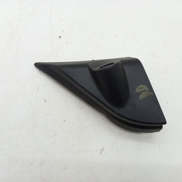Acabamento Retrovisor Direito Fiat Toro Freedom 1.8 2017