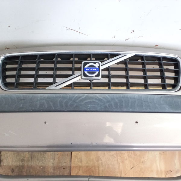 Parachoque Dianteiro Volvo S60 2.4 Lpt 2003