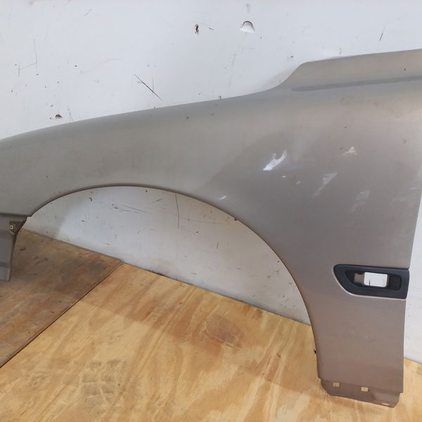 Paralama Lado Esquerdo Volvo S60 2.4 Lpt 2003
