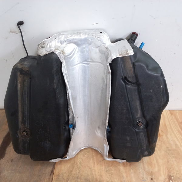Tanque De Combustivel Volvo S60 2.4 Lpt 2003
